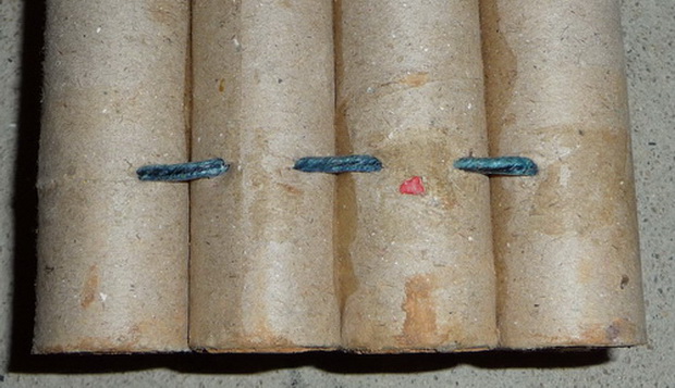 detail stopiny propojen kompaktu